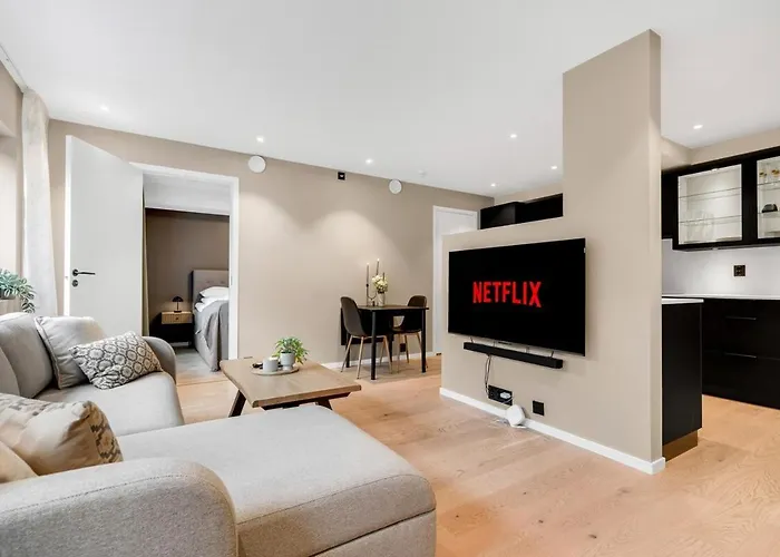 Aurora Dream Escape L Cozy L Stylish Tromsø